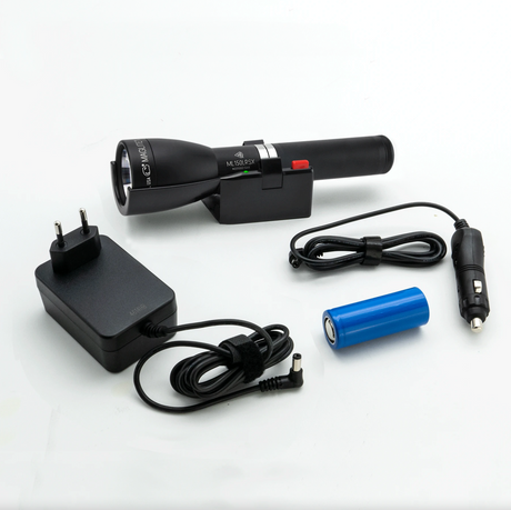 Maglite ML150LRSX LED rechargable flashlight